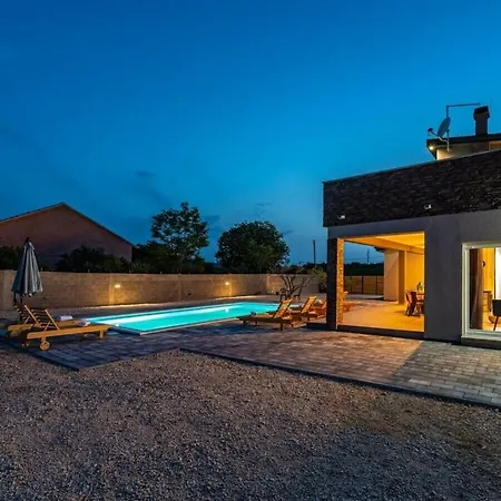 Grigia Comfortable * Stankovci (Zadar)