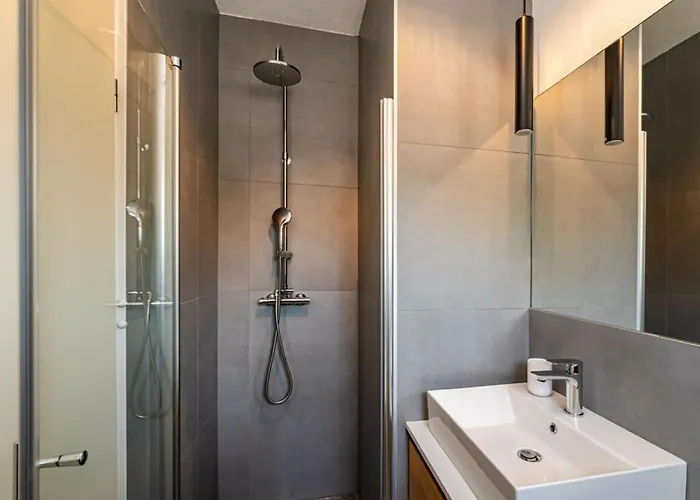 Grigia Comfortable *